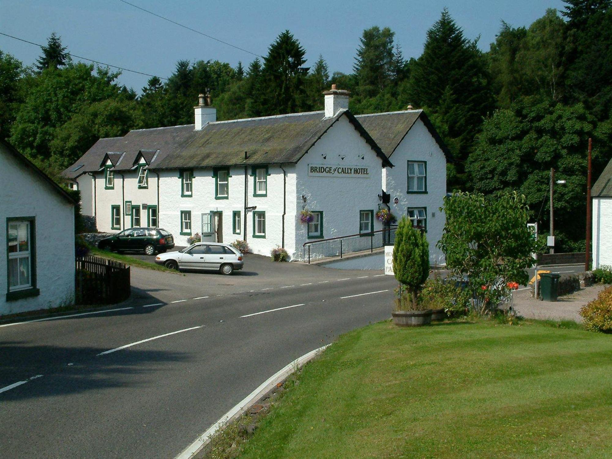Bridge Of Cally Hotel Eksteriør bilde