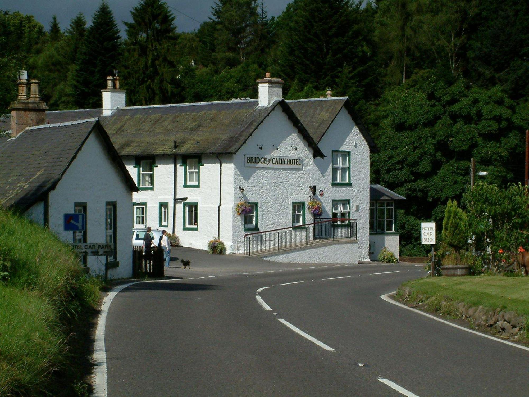Bridge Of Cally Hotel Eksteriør bilde